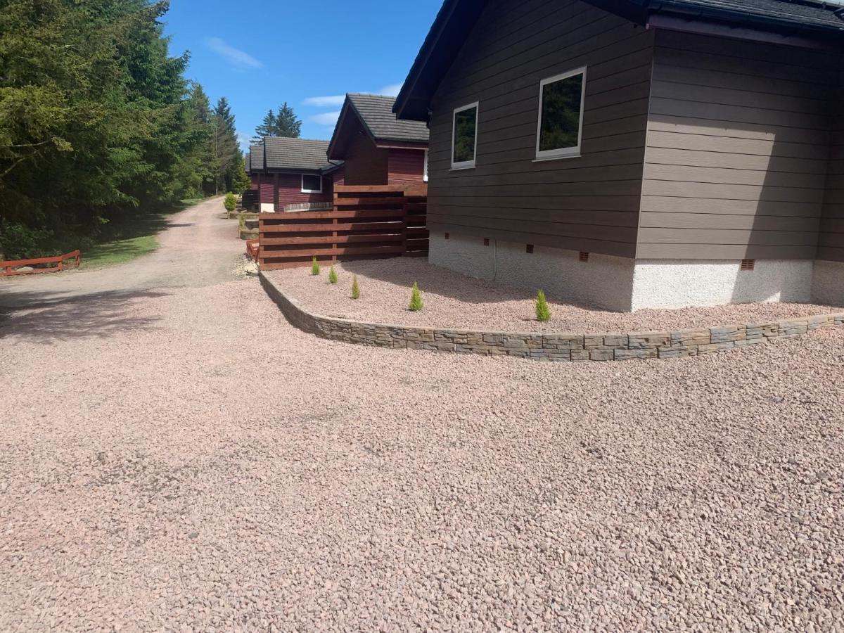 Woodburn Lodges Dumfries Exterior photo
