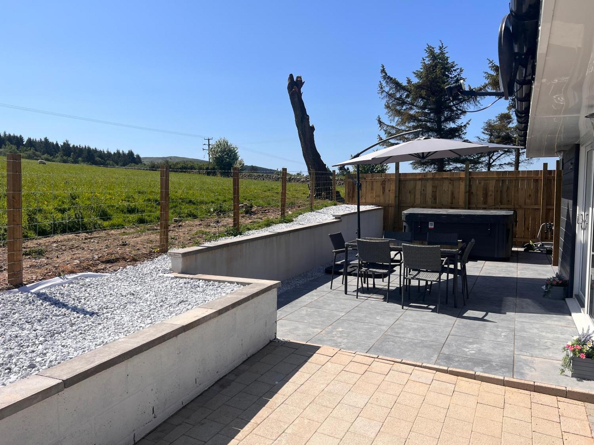 Woodburn Lodges Dumfries Exterior photo